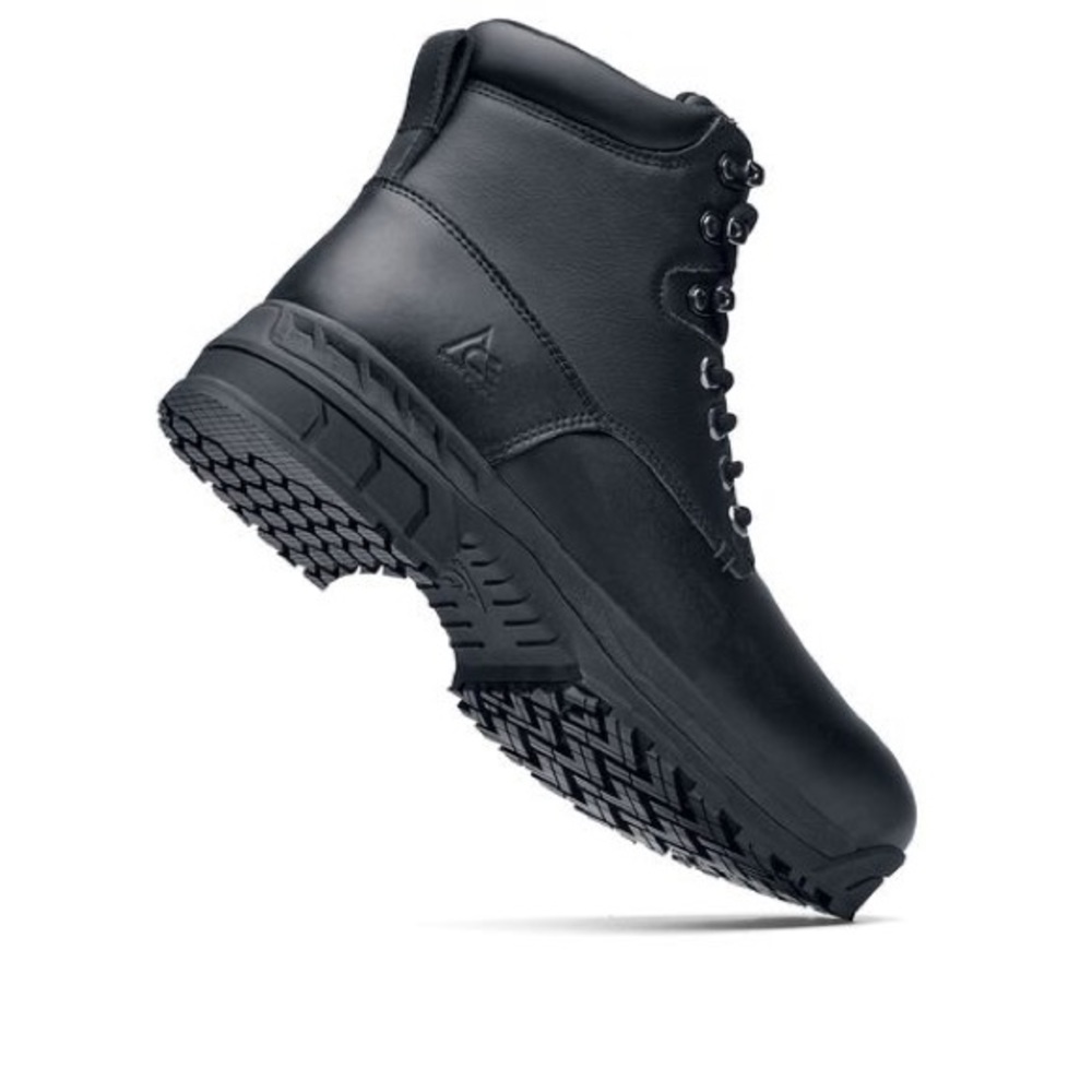 BNIB Ace Boots August Size 8